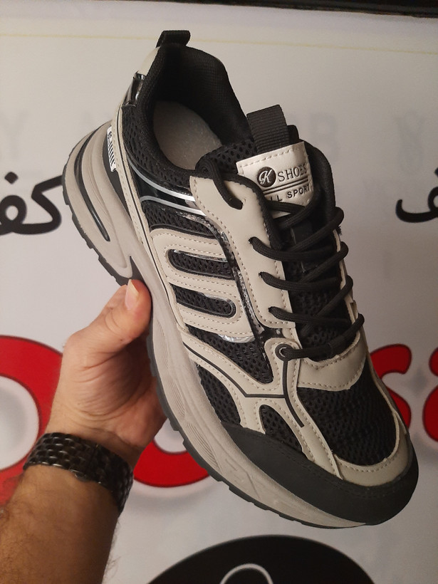 کتونی مردانه بالنسیاگا